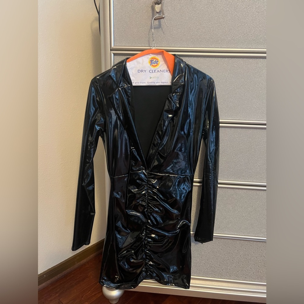 Pretty Little Thing size 4 black latex dress